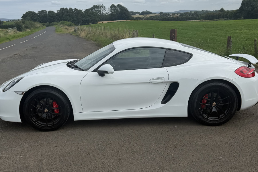 Porsche Cayman 