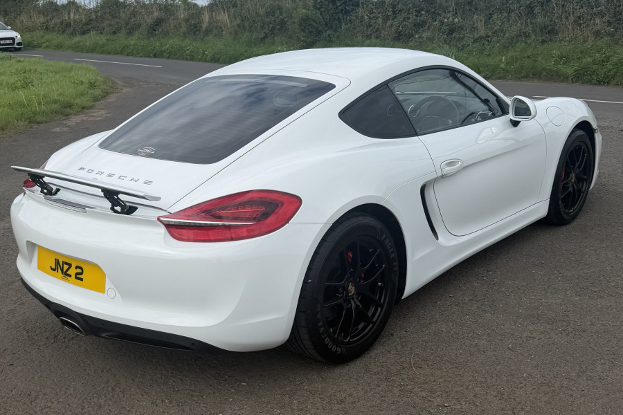 Porsche Cayman 